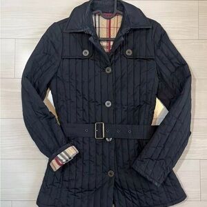 BURBERRY COAT SZ SMALL used in great condition
